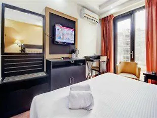 Hotel Fabhotel Lorenz Jasola Delhi